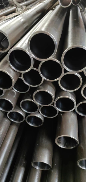 Precision Cut Rolling Cylinder