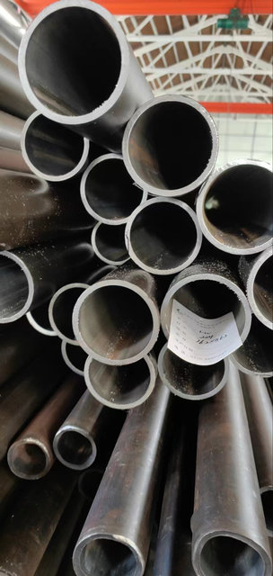 Precision cold drawn steel pipe